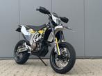2017 Husqvarna Supermoto 701 SM 75pk ABS - Zeer compleet!, Motoren, 693 cc, Nijkamp & Ooteman Motoren, Meer dan 35 kW, Eckertstraat 56
8263CB  KAMPEN, NL