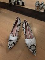Nieuwe leren schoenen met slangenprint maat 36.5, Ophalen of Verzenden, Nieuw