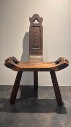 Brutalist stoel - spaanse stoel, Antiek en Kunst, Antiek | Meubels | Stoelen en Banken, Ophalen of Verzenden