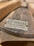 Zes oude Albert Menger stoeltjes fabriekstoeltjes, Antiek en Kunst, Ophalen