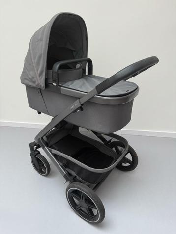 Joolz Geo 3 2-in-1 Stroller beschikbaar voor biedingen