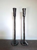 Set van 2 metalen kandelaars, Gebruikt, 25 tot 50 cm, Zwart, Ophalen of Verzenden