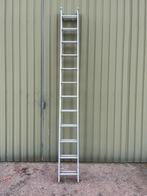 Nette ladder 2 x 12, Ladder, Ophalen of Verzenden, Opvouwbaar of Inschuifbaar, Zo goed als nieuw