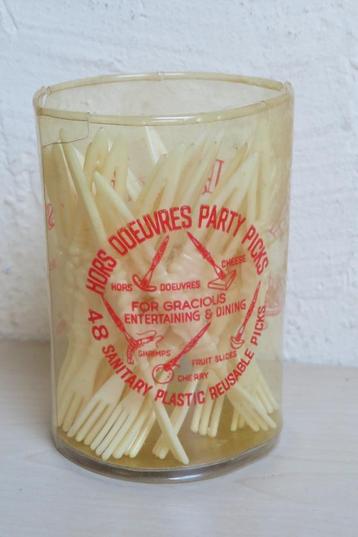 Vintage Hors d'oeuvres Party Picks, 31 stuks. Bewerkt heft. beschikbaar voor biedingen