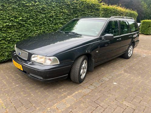 Volvo V70 2.5 AUT 1999 Grijs, airco, jaar APK, NAP!, Auto's, Volvo, Bedrijf, V70, ABS, Airbags, Boordcomputer, Centrale vergrendeling