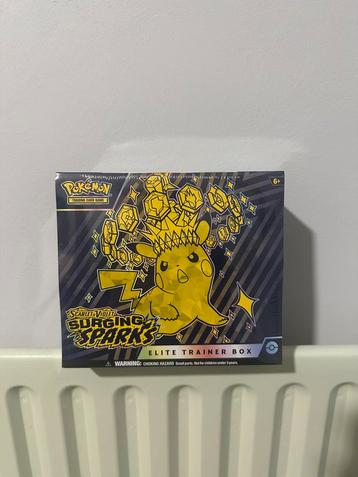 Surging Sparks Elite Trainer Box beschikbaar voor biedingen