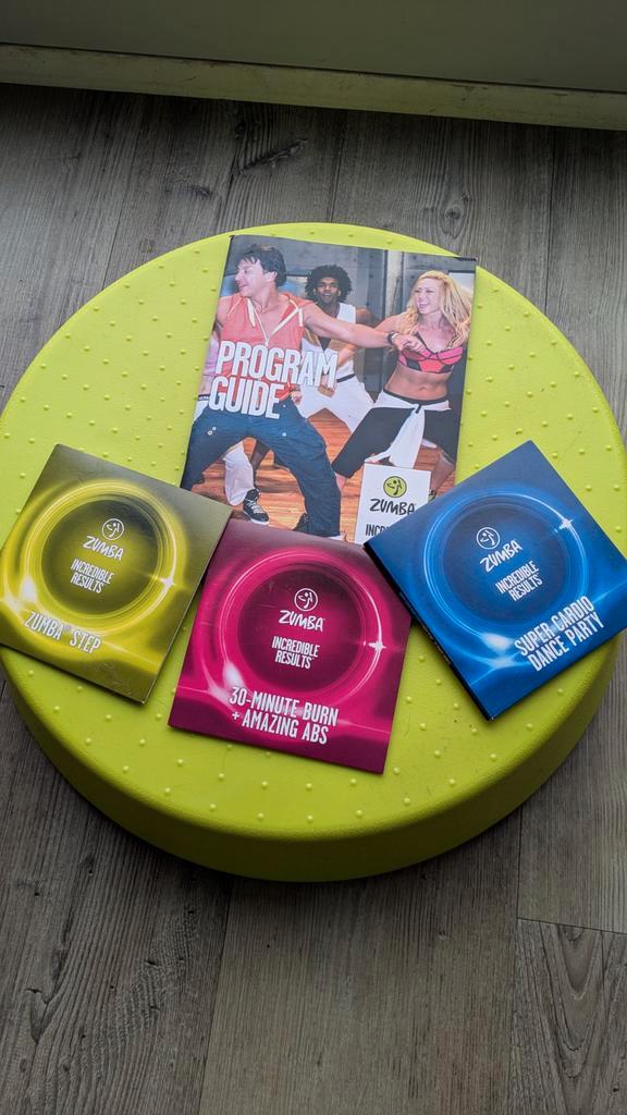 Zumba set voor thuis, Sport en Fitness, Fitnessmaterialen, Zo goed als nieuw, Balansbord, Armen, Benen, Buik, Rug, Ophalen of Verzenden