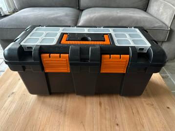 Gereedschapskist, zgan beschikbaar voor biedingen