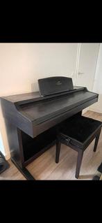 Digitale piano - Yamaha Clavinova CLP-840, Piano, Bruin, Zo goed als nieuw, Ophalen