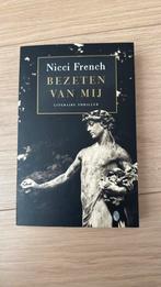 Nicci French - Bezeten van mij, Nicci French, Ophalen of Verzenden, Zo goed als nieuw, Nederland