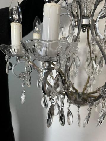 Kroonluchter beschikbaar voor biedingen