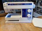Husqvarna 230 electronic naaimachine, Hobby en Vrije tijd, Naaimachines en Toebehoren, Zweden, Ophalen of Verzenden, Info@husqvarna.com