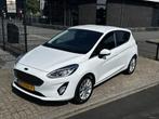 Ford Fiesta 1.0 EcoBoost Titanium (bj 2018), Gebruikt, Wit, Origineel Nederlands, Handgeschakeld