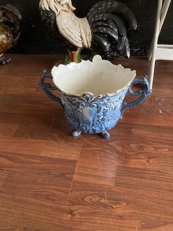 Antieke jardinière van Nimy -19e eeuw- blauwe faience beschikbaar voor biedingen