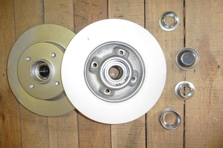 Remschijf achter DS4 en DS5, Auto diversen, Overige Auto diversen, Verzenden