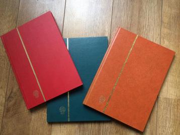 Oude postzegel verzameling in 3 albums beschikbaar voor biedingen