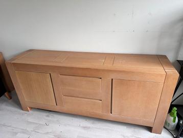 Houten Dressoir Gratis Afhalen! beschikbaar voor biedingen
