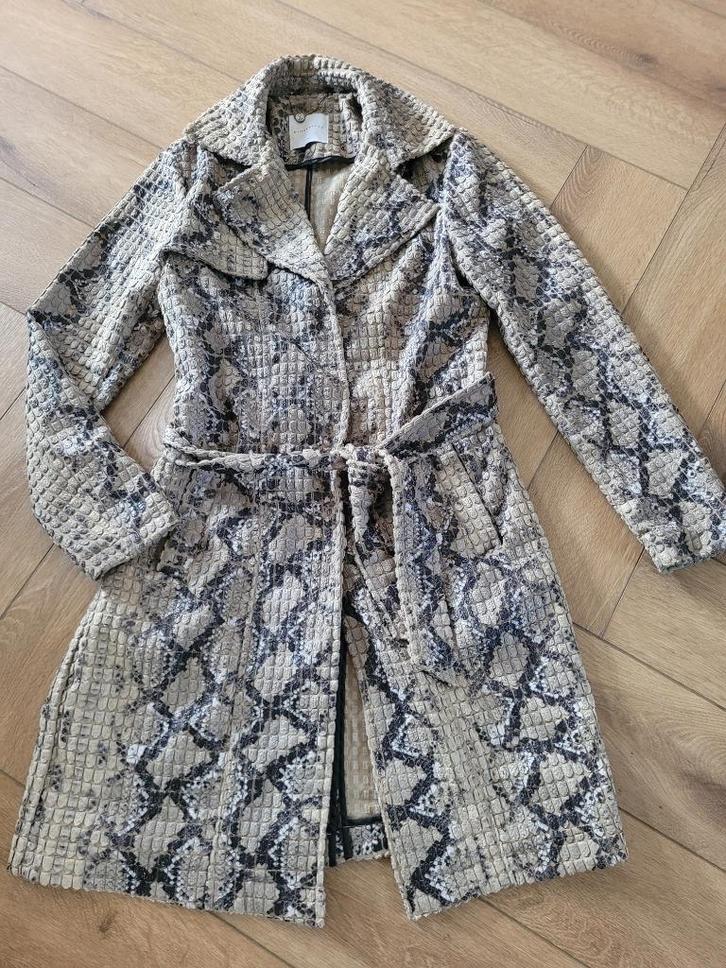 Prachtige tussen jas van Rino & Pelle, maat 36, Kleding | Dames, Jassen | Winter, Zo goed als nieuw, Maat 36 (S), Ophalen of Verzenden