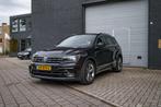 Volkswagen Tiguan 1.4 TSI ACT Comfortline R-line | Camera|Ca, Stof, 4 cilinders, 150 pk, Zwart