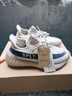 Yeezy 350 Slate maat 36 nieuw, Ophalen of Verzenden, Nieuw, Zwart, Sneakers of Gympen