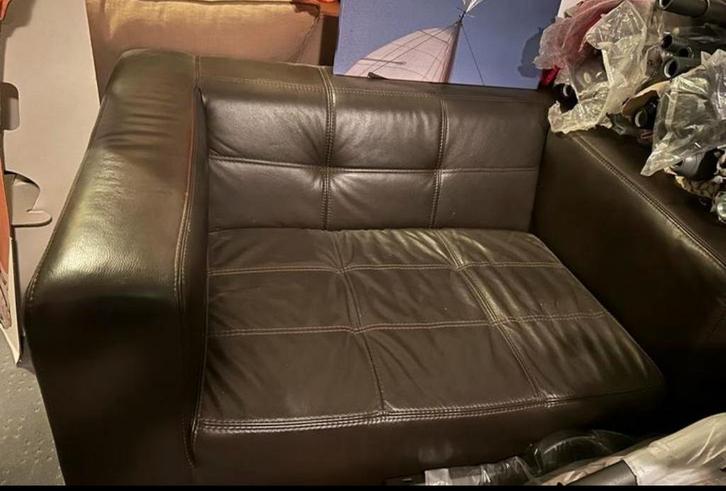 Bruin Lederen fauteuil - Loveseat, Huis en Inrichting, Fauteuils, Gebruikt, Leer, 75 tot 100 cm, Ophalen