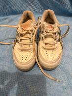 Asics schoenen maat 33.5 - goede staat, Ophalen of Verzenden, Zo goed als nieuw, Schoenen