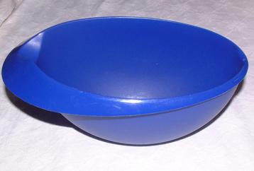 Tupperware blauwe beslagkom kom 1,5 L beschikbaar voor biedingen