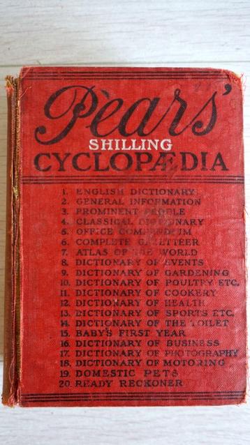 Pears Shilling Cyclopaedia. Engelstalig Handwoorden Boek beschikbaar voor biedingen
