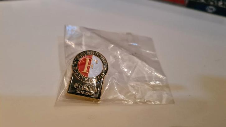 Feyenoord Speldje Het Legioen 2016-2017, Verzamelen, Speldjes, Pins en Buttons, Zo goed als nieuw, Speldje of Pin, Sport, Ophalen