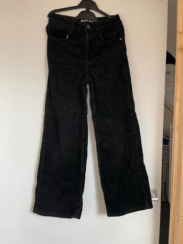 Meisjes ribbroek zwart wideleg maat 140 beschikbaar voor biedingen