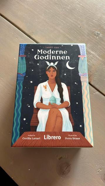Cecilia Lattari - Tarot van moderne godinnen beschikbaar voor biedingen