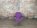 Kembo 302 Easy Chair paars bij TheReSales, Huis en Inrichting, Fauteuils, Minder dan 75 cm, Ophalen of Verzenden, Zo goed als nieuw