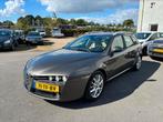 Alfa Romeo 159 1.9 JTS SW 2006 Grijs NIEUWE APK, Voorwielaandrijving, 4 cilinders, Handgeschakeld, Zilver of Grijs