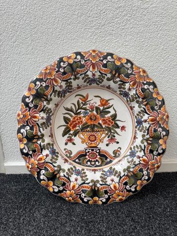 Makkum wandbord / schaal handbeschilderd beschikbaar voor biedingen
