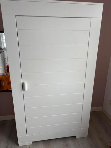 Kinderkamerkast - 100x55x176 cm beschikbaar voor biedingen