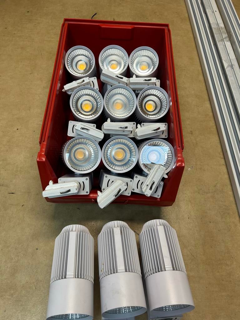 Licht spotjes op rail - LED spots voor railverlichting, Ophalen, Gebruikt, Metaal of Aluminium, Led