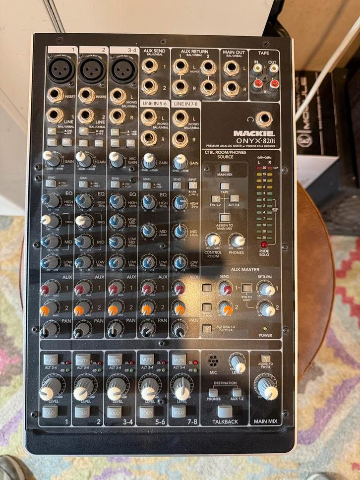 Mackie Onyx 820i mengtafel, Muziek en Instrumenten, Mengpanelen, Gebruikt, Minder dan 5 kanalen, Microfooningang, Ophalen of Verzenden