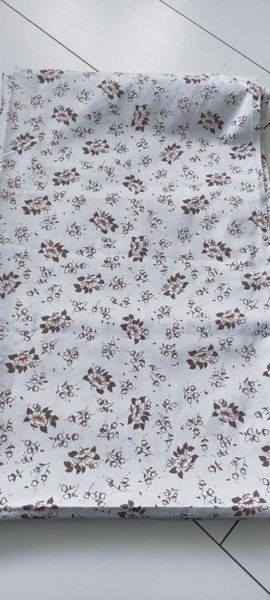 Vintage katoenen laken wit bruin oranje bloemen, Huis en Inrichting, Slaapkamer | Beddengoed, Gebruikt, Deken of Dekbed, Eenpersoons