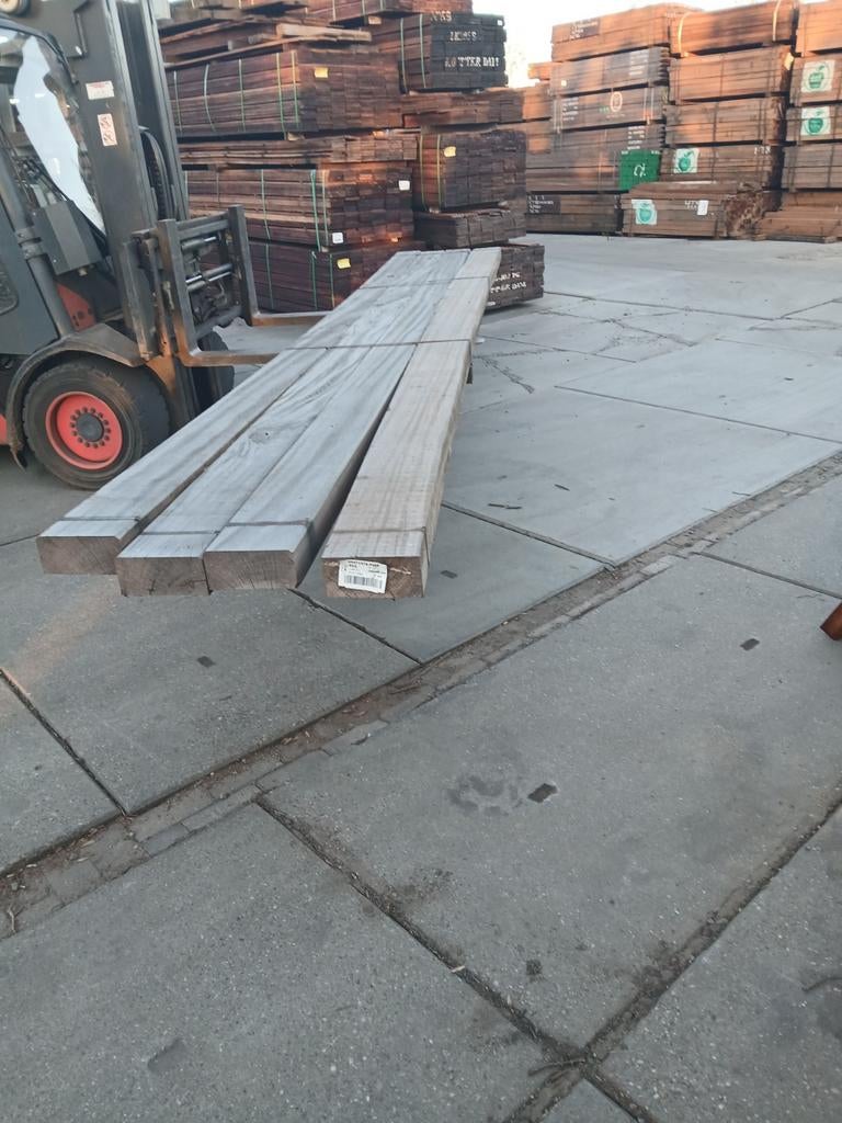 Balken 190×90×5500 ik heb er 3 €120 per stuk, Doe-het-zelf en Verbouw, Metalen, Ophalen