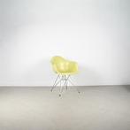 29x Vitra Eames DAR Kuipstoel Limoen – Chroom