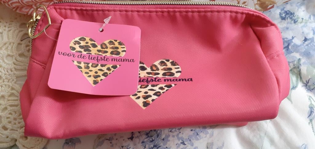 Voor moederdag toilet tasje nieuw, Ophalen of Verzenden, Nieuw, Dame