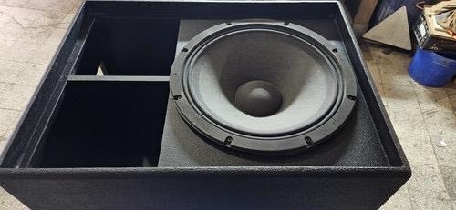 RCF ESW 1018 sub woofer, Gebruikt, Subwoofer, 120 watt of meer, Ophalen