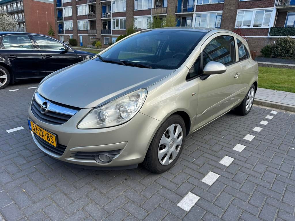 LEES TEKST!! Opel Corsa 1.2 16V 3D Easytronic 2008., Auto's, 450 kg, 40 €/maand, 1229 cc, Beige