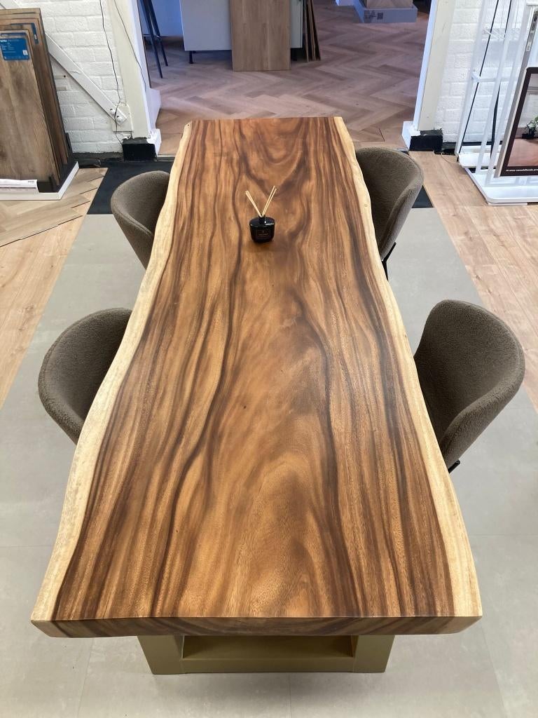Suar Boomstamtafel 220 cm – Uniek & Luxe, Rechthoekig, Nieuw, 200 cm of meer, 50 tot 100 cm