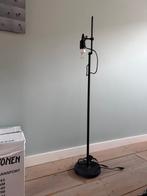 Vloerlamp, Ophalen, Gebruikt, Metaal, 100 tot 150 cm
