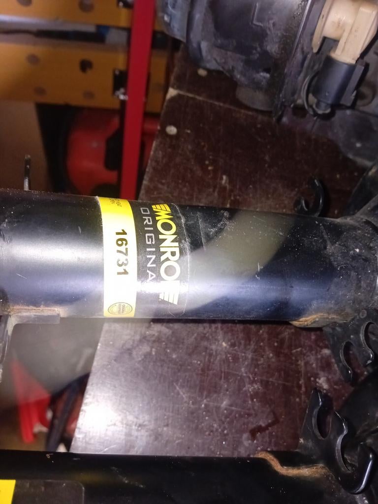 Schokdempers, Ophalen, Gebruikt, Seat