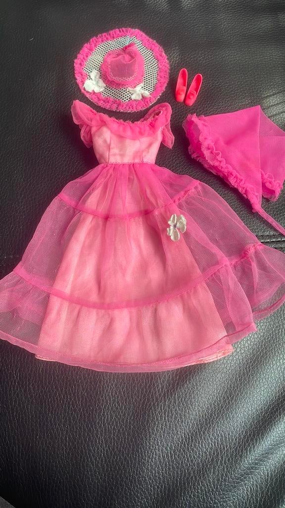 Barbie vintage Fashion Originals #7934 uit 1975, Ophalen, Gebruikt, Kleertjes