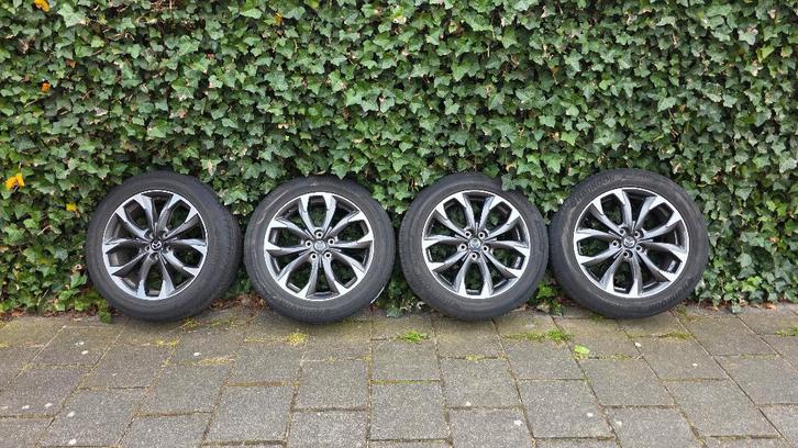 Originele 19" Mazda CX-5 velgen + Zomerbanden 225/55R19 🛞, Auto-onderdelen, Banden en Velgen, Banden en Velgen, Zomerbanden, 19 inch