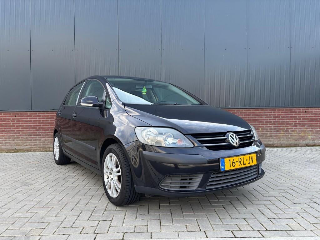 Volkswagen Golf Plus 1.6 FSI NWE APK | Airco | Cruise | NAP, Auto's, Volkswagen, Bedrijf, Golf Plus, ABS, Airbags, Airconditioning