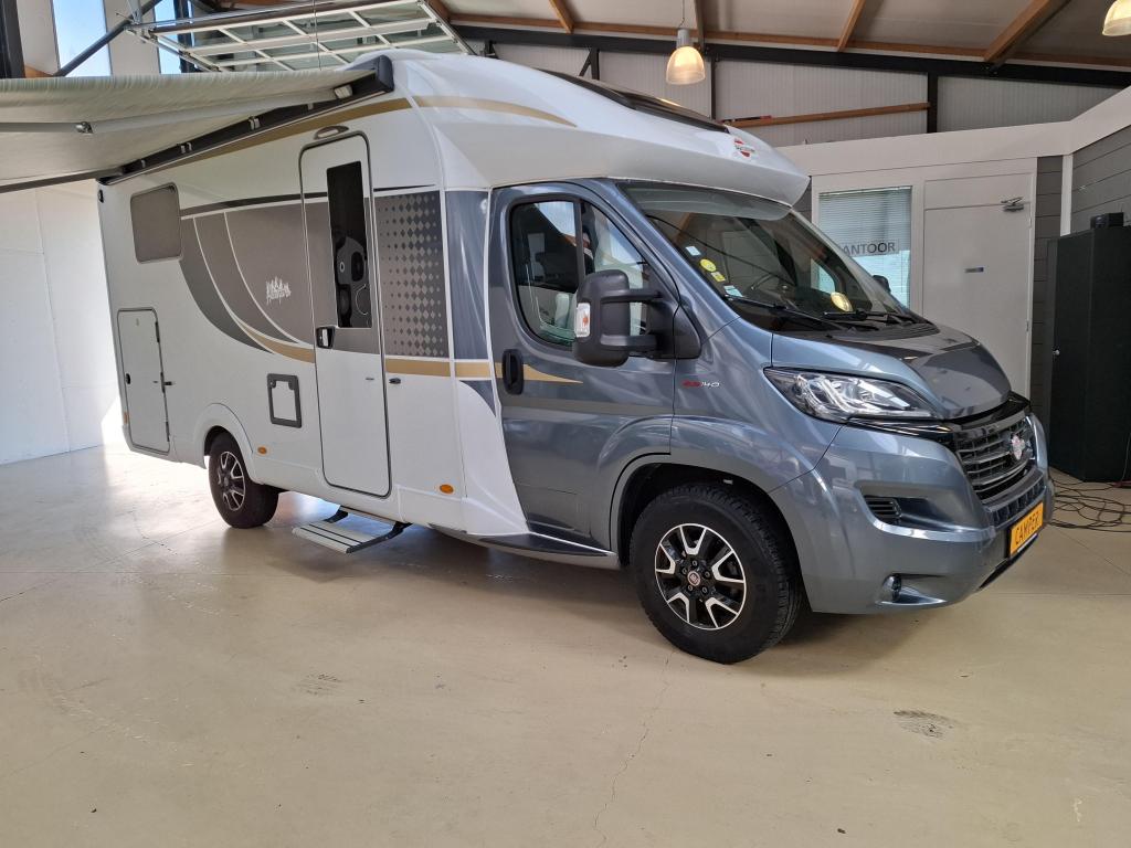 2021 Bürstner Ixeo T690 G Enkele Bedden 2x Airco 19, Luifel, Ringverwarming, Fiat, Bedrijf